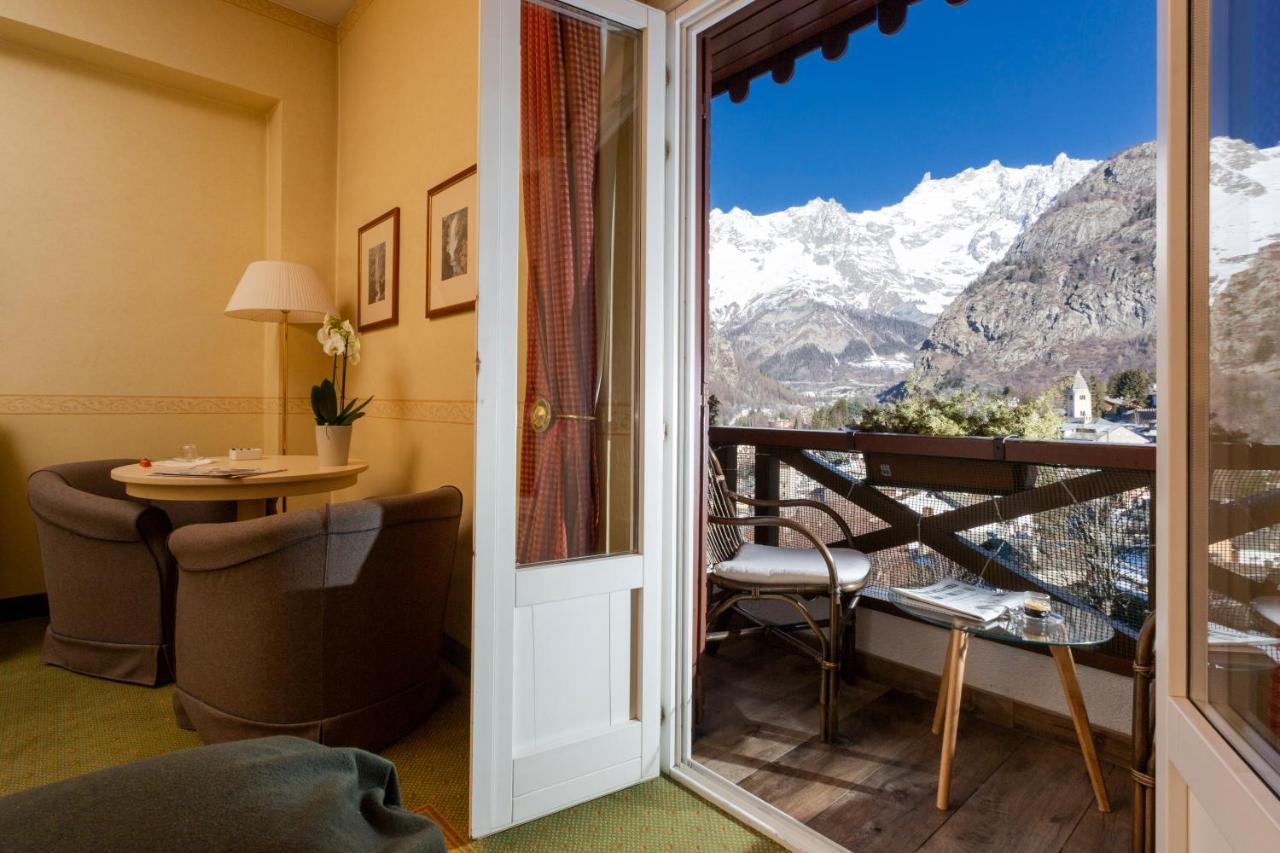 Grand Hotel Royal E Golf Courmayeur Exterior photo